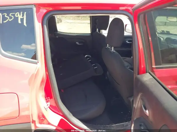 ZACCJBBB9JPG80030 2018 JEEP RENEGADE - Image 8