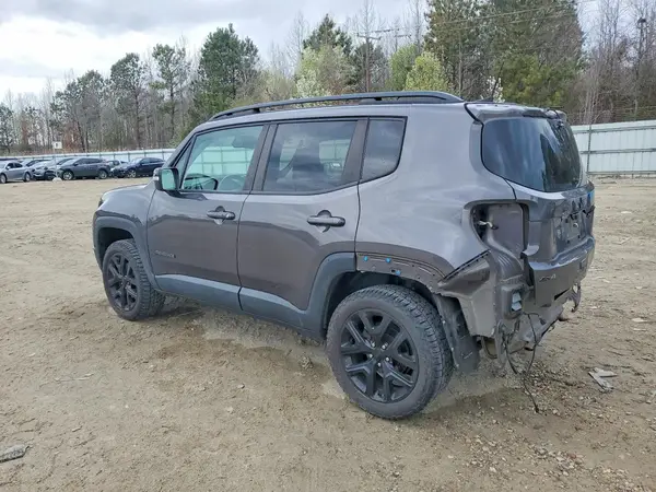 ZACCJBBB9JPH46303 2018 JEEP RENEGADE - Image 2