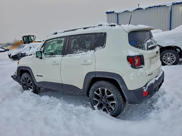 ZACCJBBB9JPH49797 2018 JEEP RENEGADE - Image 2