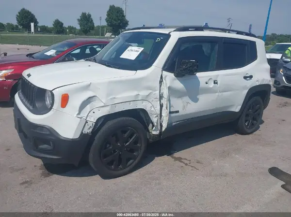 ZACCJBBB9JPH52229 2018 JEEP RENEGADE - Image 2