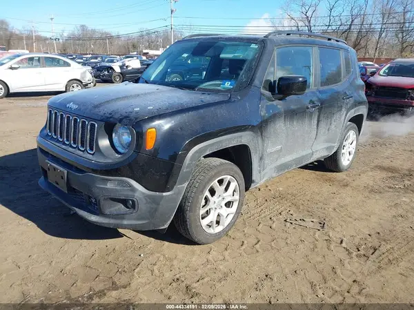 ZACCJBBB9JPH58404 2018 JEEP RENEGADE - Image 2