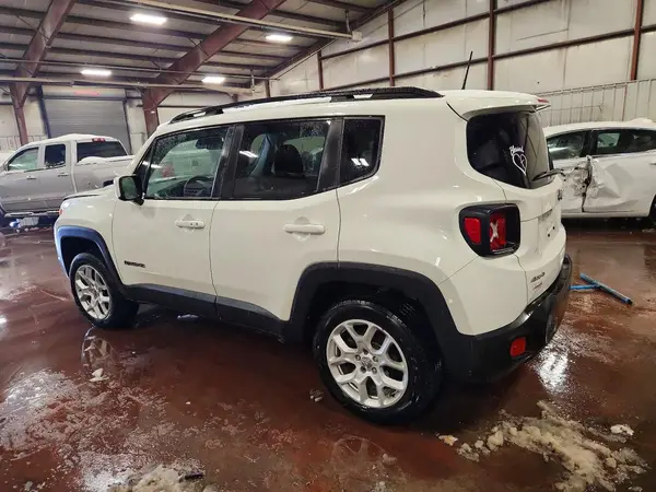 ZACCJBBB9JPH94223 2018 JEEP RENEGADE - Image 2