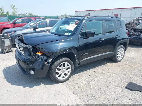 ZACCJBBB9JPJ03172 2018 JEEP RENEGADE - Image 2