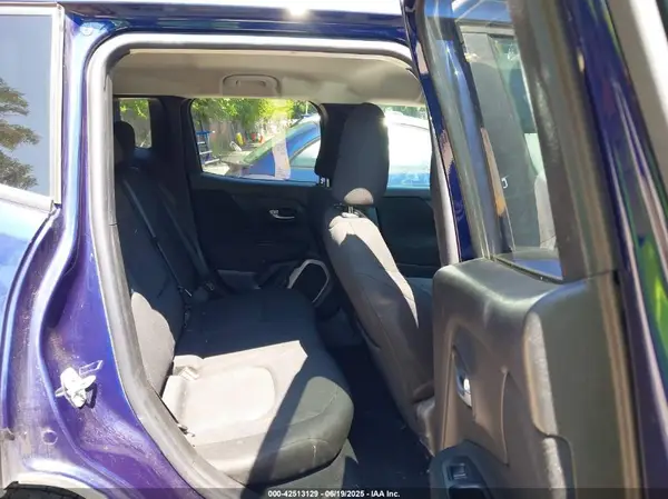 ZACCJBBBXHPE42018 2017 JEEP RENEGADE - Image 8