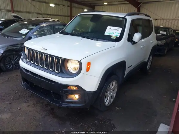 ZACCJBBBXHPE79263 2017 JEEP RENEGADE - Image 2