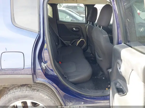 ZACCJBBBXHPE87119 2017 JEEP RENEGADE - Image 8