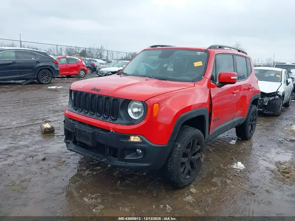 ZACCJBBBXHPF01083 2017 JEEP RENEGADE - Image 2
