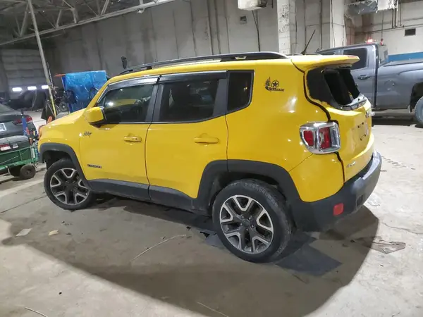 ZACCJBBBXHPF12763 2017 JEEP RENEGADE - Image 2