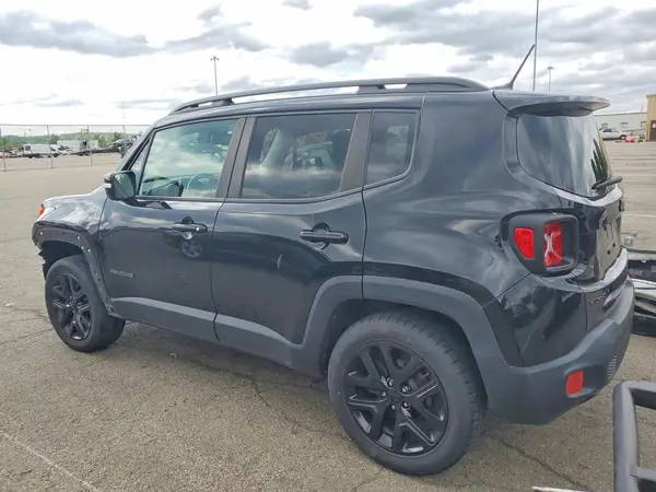 ZACCJBBBXHPF29076 2017 JEEP RENEGADE - Image 2