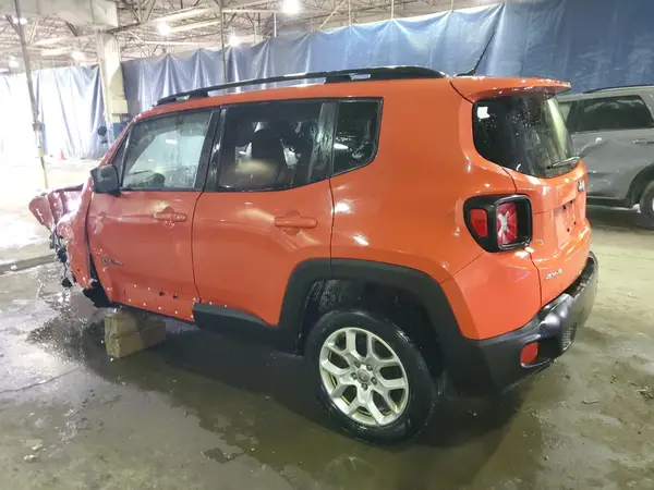 ZACCJBBBXHPF35928 2017 JEEP RENEGADE - Image 2