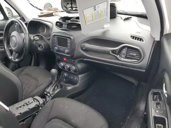 ZACCJBBBXHPF55175 2017 JEEP RENEGADE - Image 8