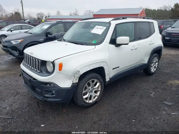 ZACCJBBBXHPF76365 2017 JEEP RENEGADE - Image 2