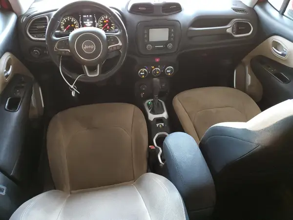 ZACCJBBBXHPF99189 2017 JEEP RENEGADE - Image 8