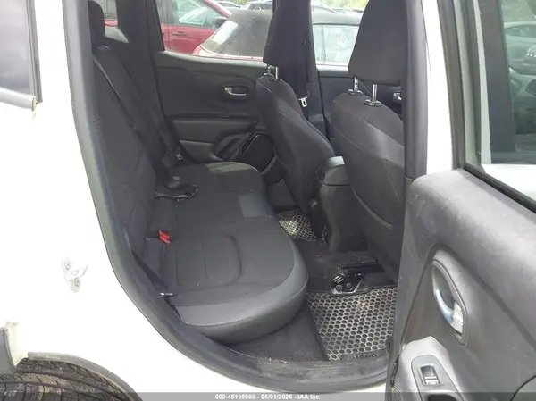 ZACCJBBBXHPG00597 2017 JEEP RENEGADE - Image 8