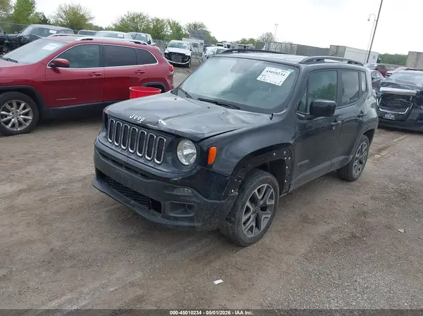 ZACCJBBBXHPG09753 2017 JEEP RENEGADE - Image 2