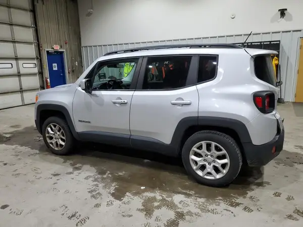 ZACCJBBBXHPG12975 2017 JEEP RENEGADE - Image 2