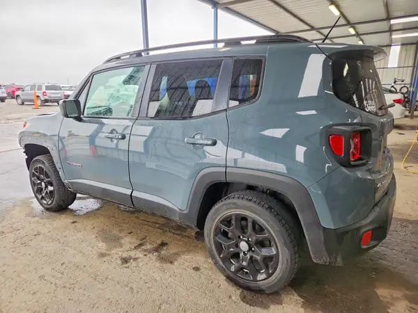 ZACCJBBBXHPG24964 2017 JEEP RENEGADE - Image 2