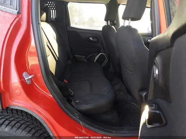 ZACCJBBBXHPG36130 2017 JEEP RENEGADE - Image 8
