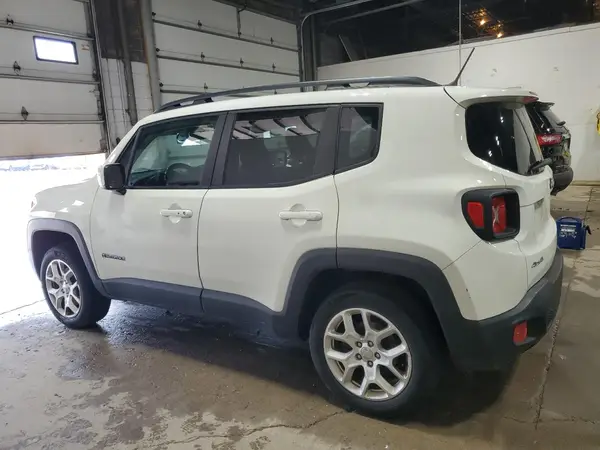 ZACCJBBBXHPG48407 2017 JEEP RENEGADE - Image 2