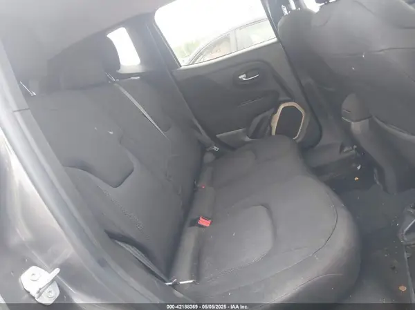 ZACCJBBBXHPG52893 2017 JEEP RENEGADE - Image 8