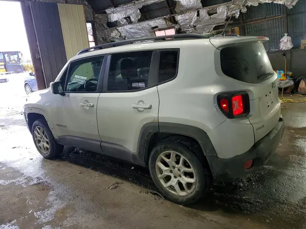 ZACCJBBBXHPG53641 2017 JEEP RENEGADE - Image 2