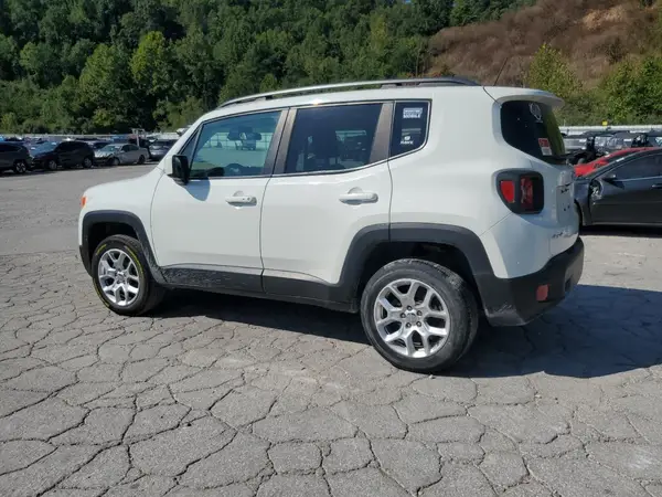 ZACCJBBBXHPG56586 2017 JEEP RENEGADE - Image 2