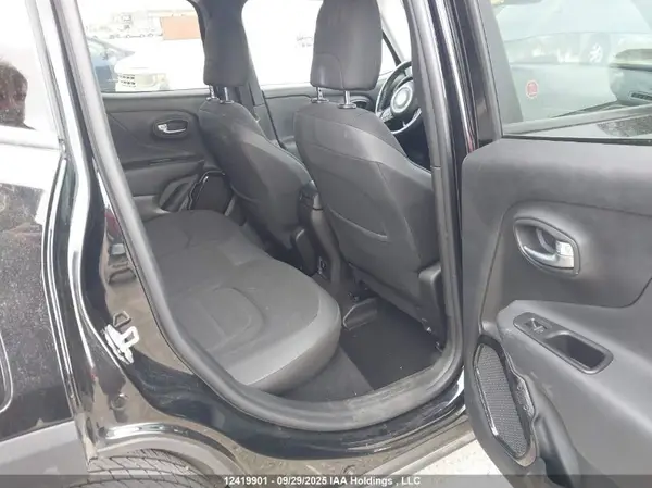 ZACCJBBBXHPG62582 2017 JEEP RENEGADE - Image 8