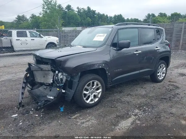 ZACCJBBBXJPH24844 2018 JEEP RENEGADE - Image 2
