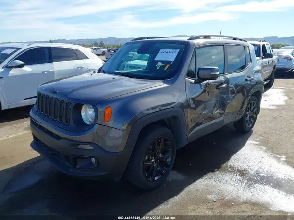 ZACCJBBBXJPH40896 2018 JEEP RENEGADE - Image 2