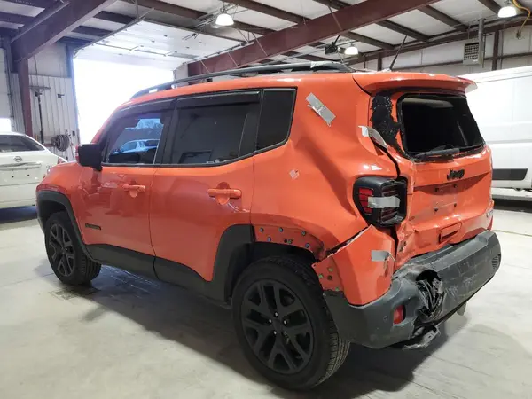 ZACCJBBBXJPH50599 2018 JEEP RENEGADE - Image 2