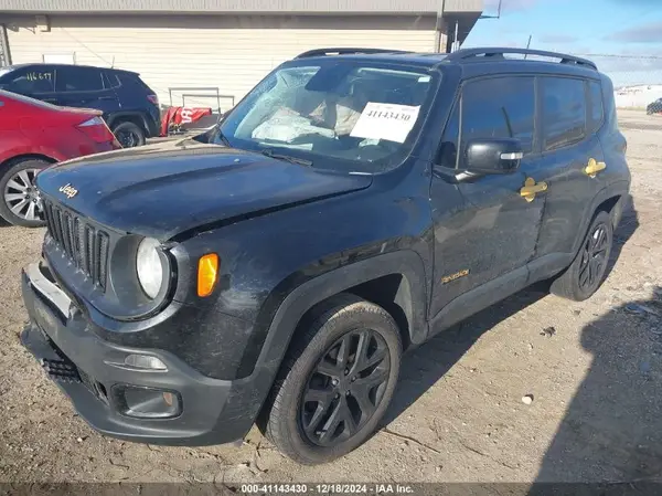 ZACCJBBBXJPH50957 2018 JEEP RENEGADE - Image 2