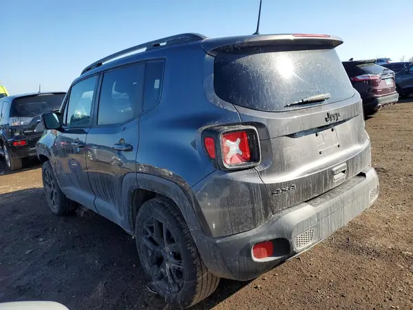 ZACCJBBBXJPH57343 2018 JEEP RENEGADE - Image 2