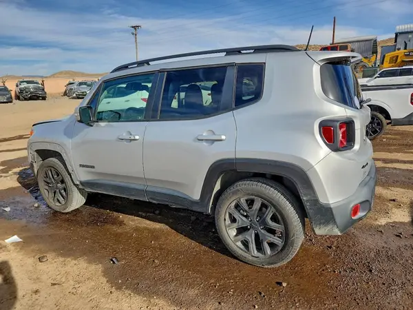 ZACCJBBBXJPH58203 2018 JEEP RENEGADE - Image 2