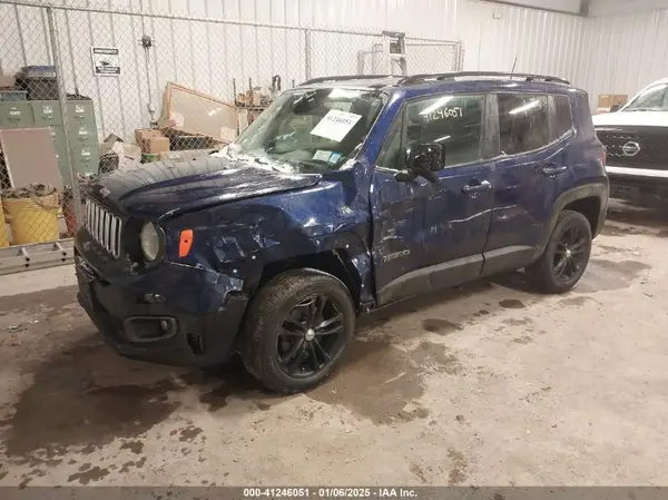 ZACCJBBBXJPH60632 2018 JEEP RENEGADE - Image 2