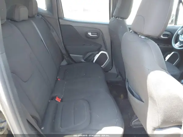 ZACCJBBBXJPH86020 2018 JEEP RENEGADE - Image 8