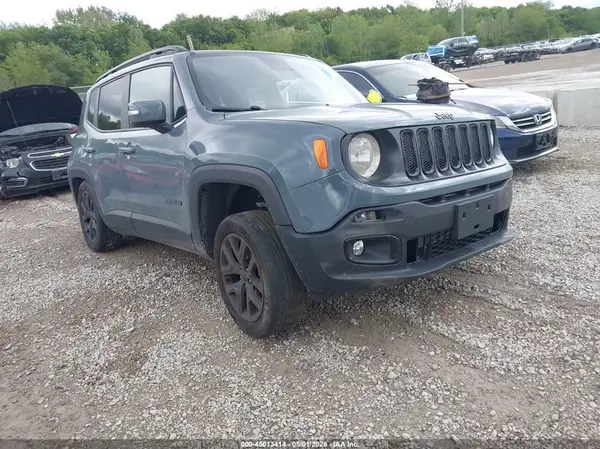 ZACCJBBBXJPJ19574 2018 JEEP RENEGADE - Image 1