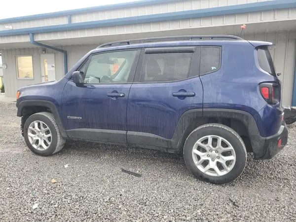 ZACCJBBBXJPJ38982 2018 JEEP RENEGADE - Image 2
