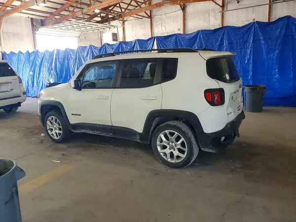 ZACCJBBBXJPJ51845 2018 JEEP RENEGADE - Image 2