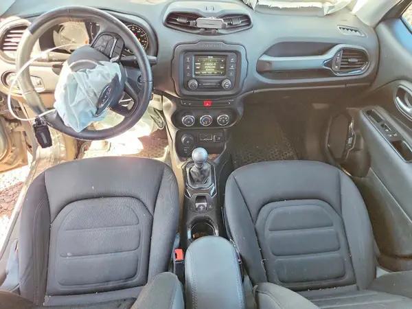 ZACCJBBH0HPE97906 2017 JEEP RENEGADE - Image 8