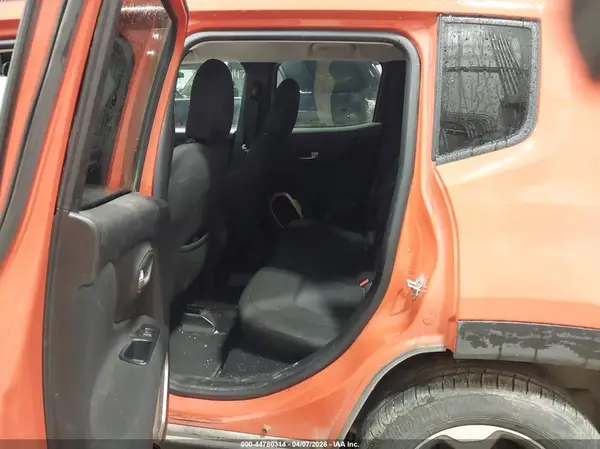 ZACCJBBH1HPF93544 2017 JEEP RENEGADE - Image 8