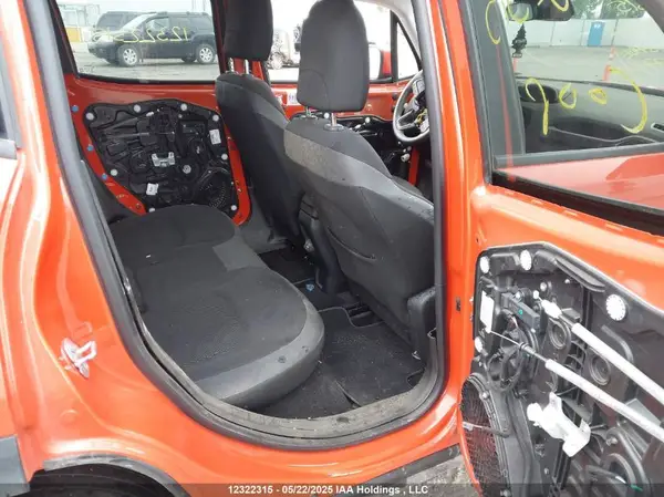 ZACCJBBH3JPG75877 2018 JEEP RENEGADE - Image 8