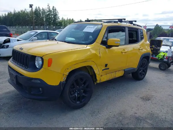 ZACCJBBH3JPH00406 2018 JEEP RENEGADE - Image 2