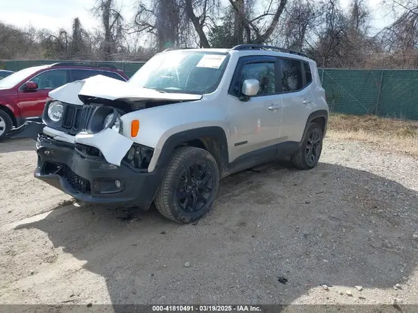 ZACCJBBH5HPF52639 2017 JEEP RENEGADE - Image 2
