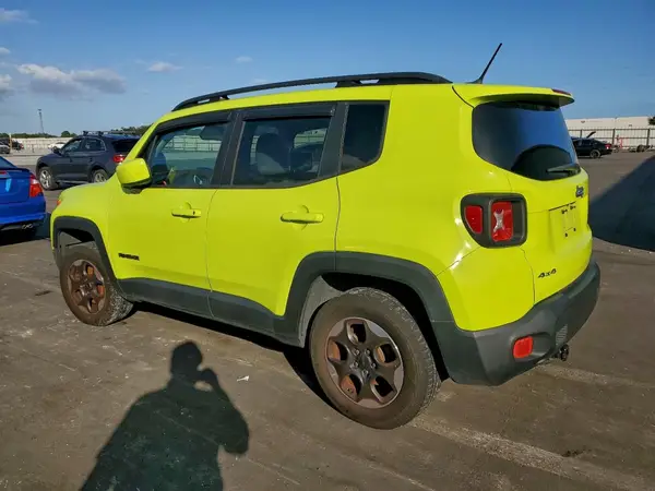 ZACCJBBH8HPF08909 2017 JEEP RENEGADE - Image 2