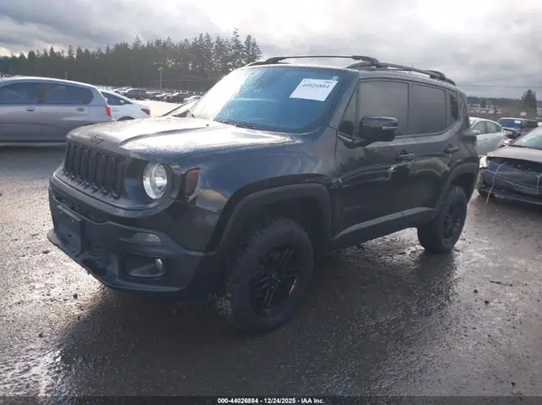 ZACCJBBH9HPE94440 2017 JEEP RENEGADE - Image 2