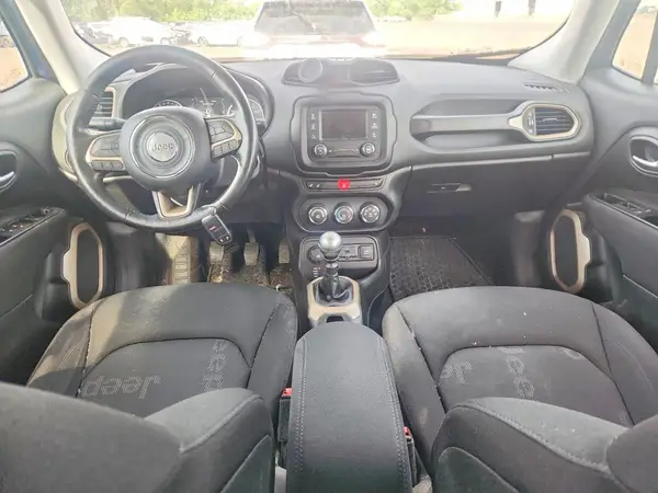 ZACCJBBH9HPE96043 2017 JEEP RENEGADE - Image 8