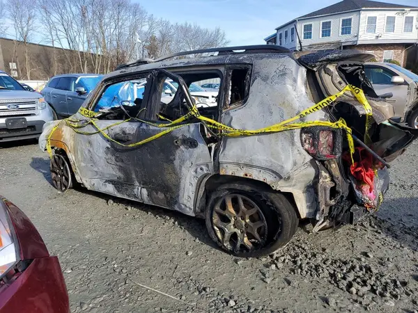 ZACCJBBT0GPC79919 2016 JEEP RENEGADE - Image 2