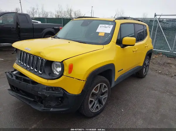 ZACCJBBT0GPD42923 2016 JEEP RENEGADE - Image 2