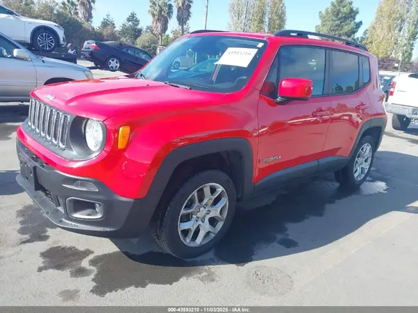 ZACCJBBT0GPE08340 2016 JEEP RENEGADE - Image 2