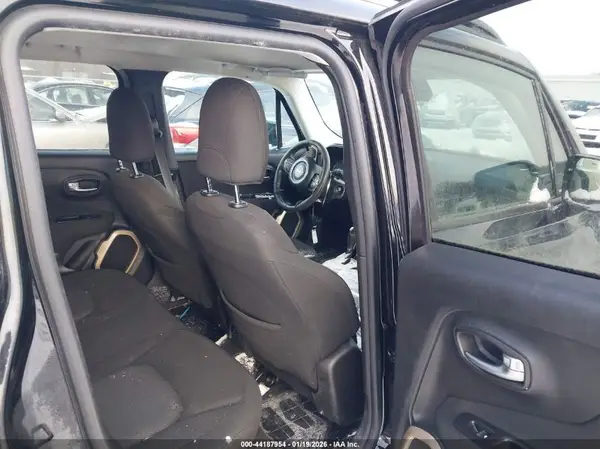 ZACCJBBT1GPC52664 2016 JEEP RENEGADE - Image 8